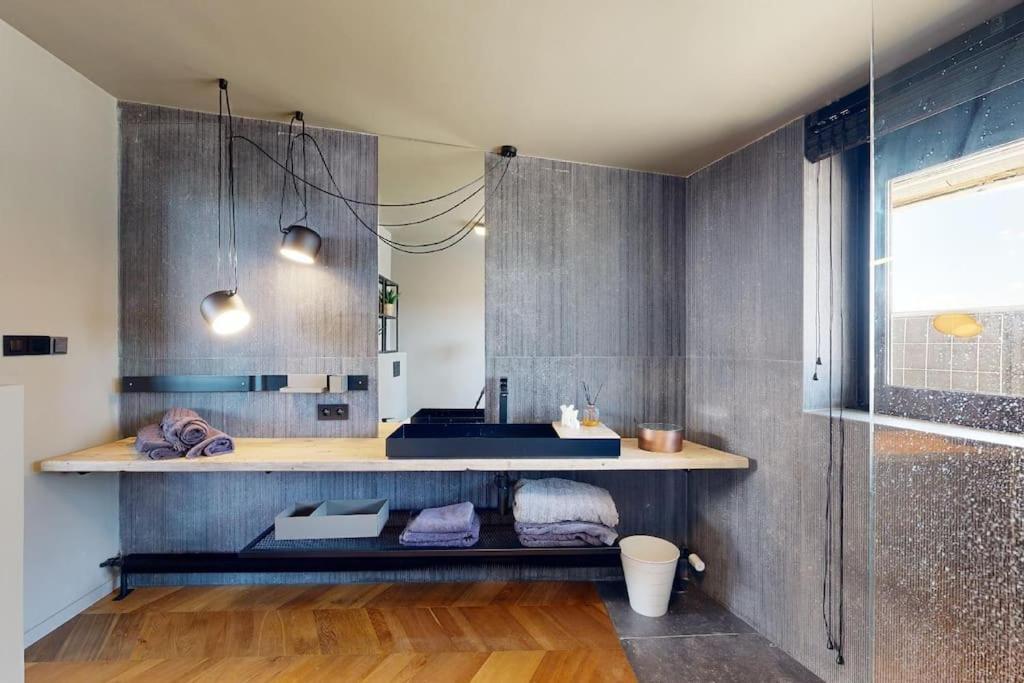 Stylovy Loft S Ohromnou Terasou Bratislava