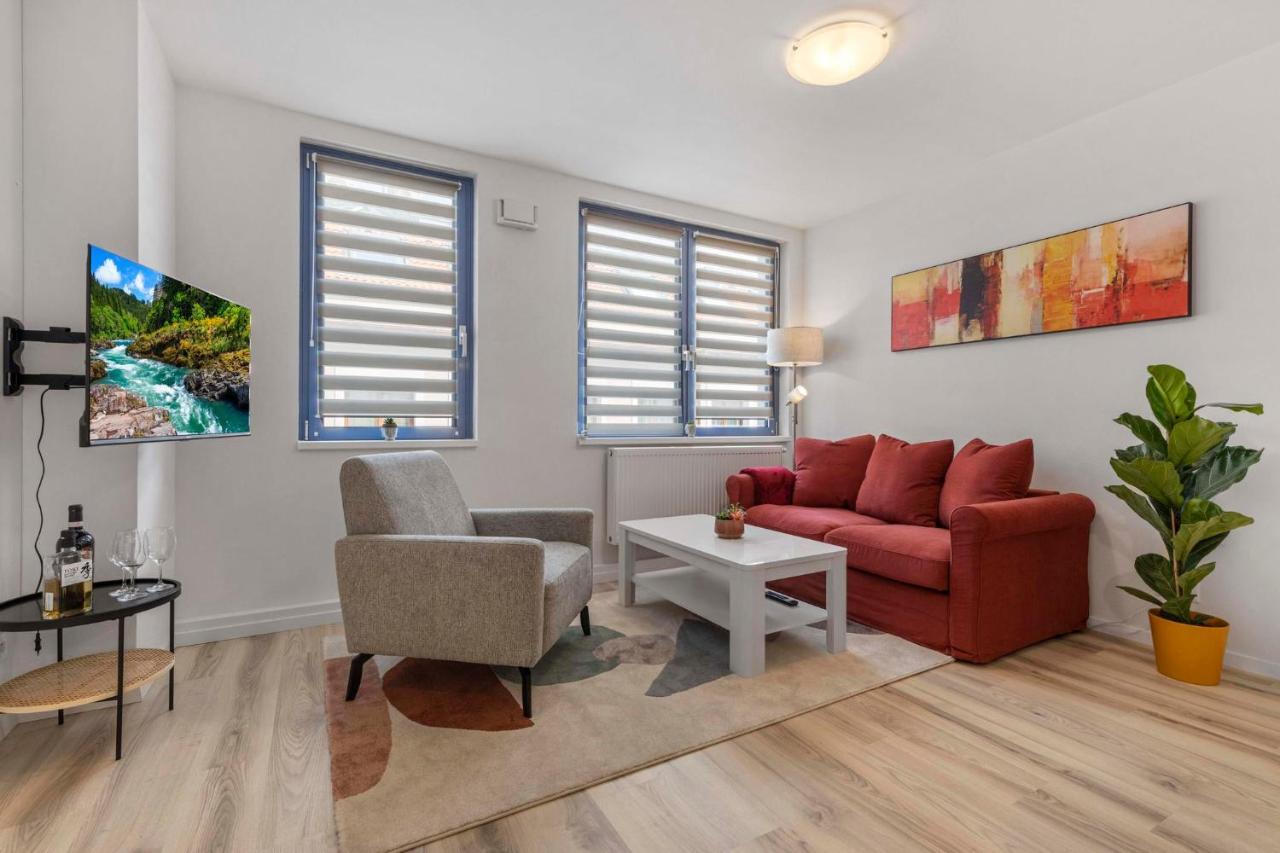 Be A Neighbour To A President Apartment Bratislava