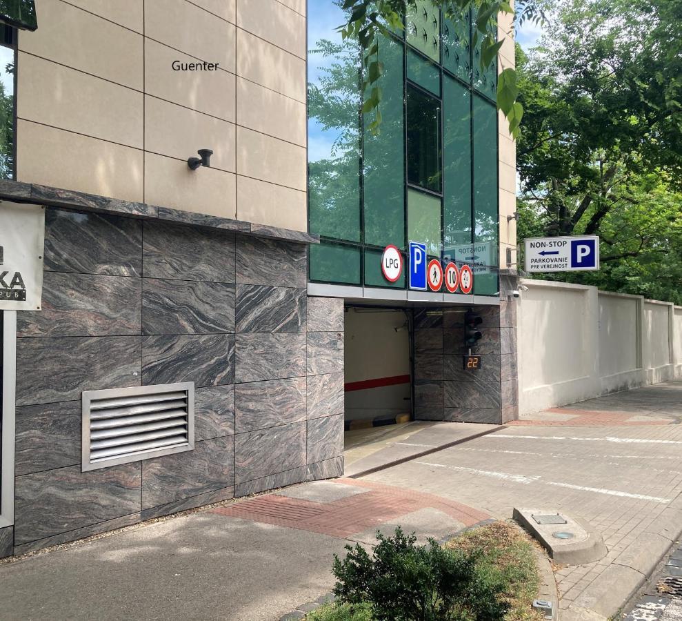 Wilson Palace By Loft 4* Bratislava