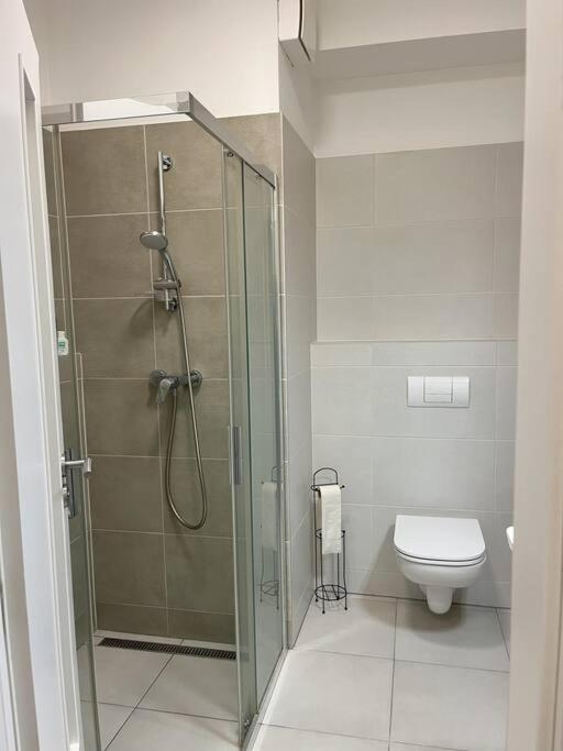 Moderny Apartman S Terasou Apartment