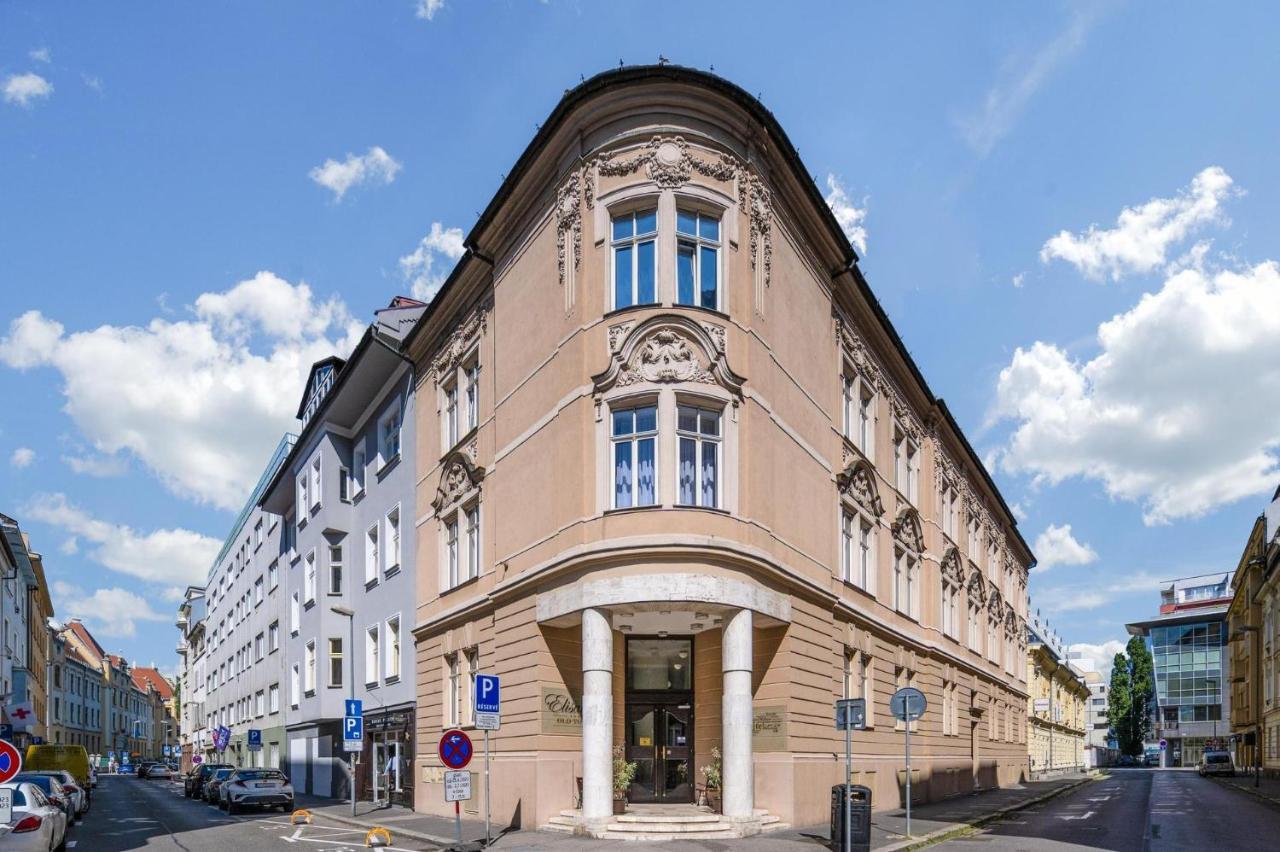 Hotel Elisabeth Old Town 3*