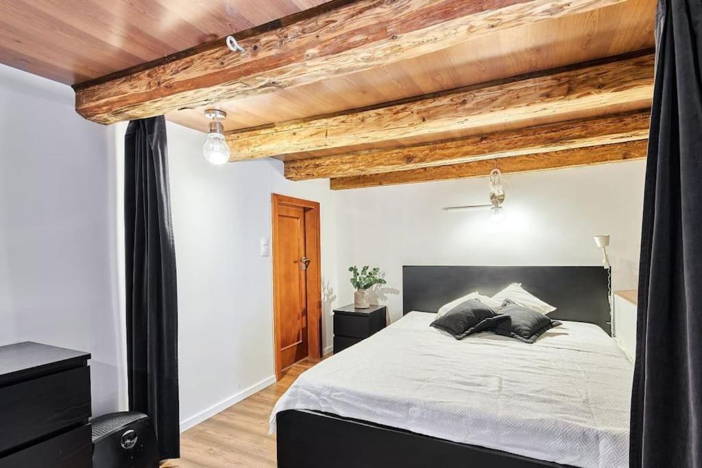 Cozy Loft With Terrace In The City Center Bratislava
