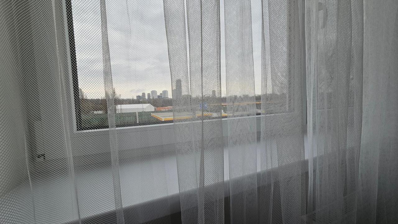 2 With Terrace, New Building, 413 *