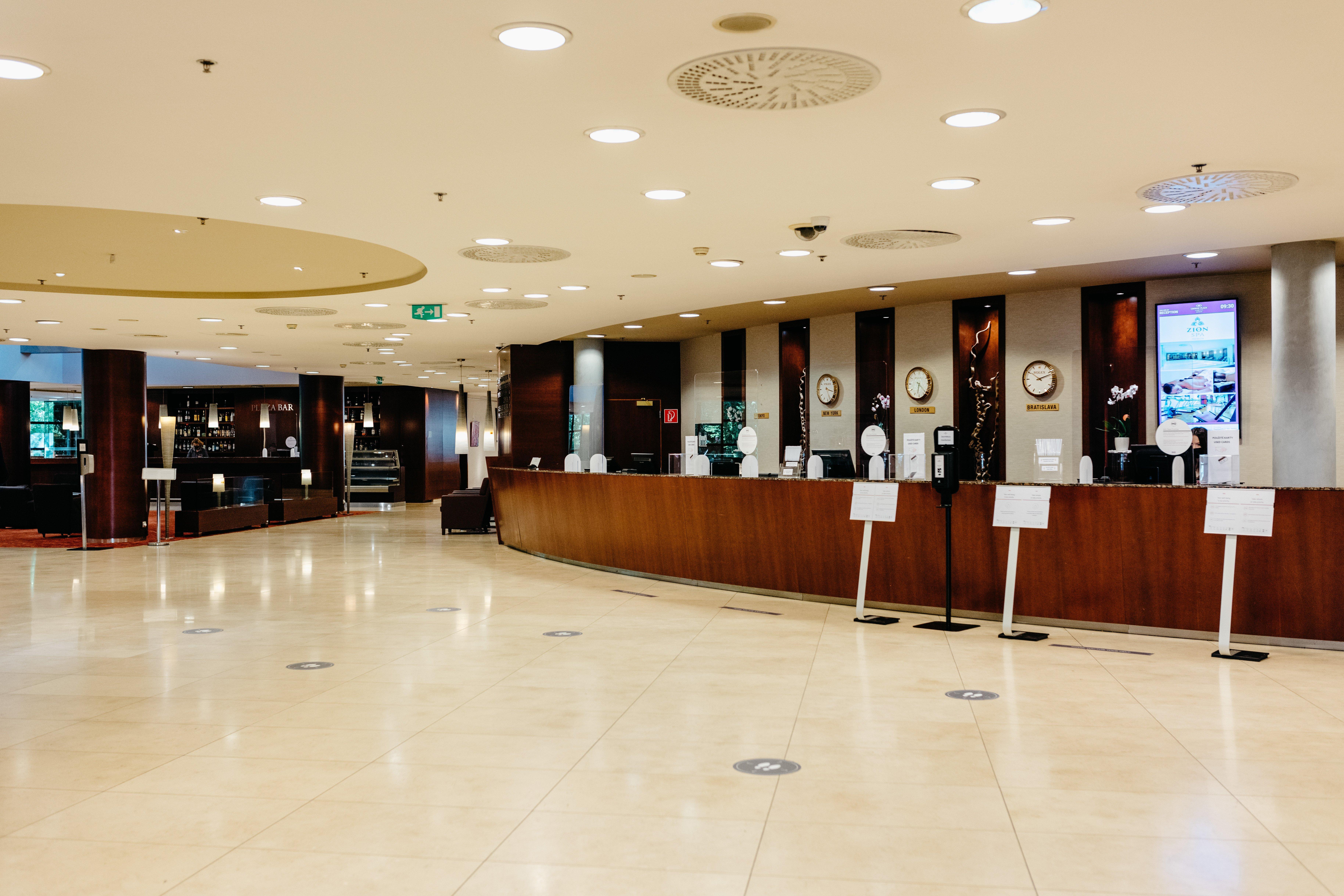 Crowne Plaza By Ihg 4*