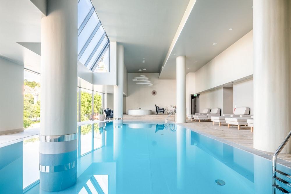 Park By Radisson Danube 4*