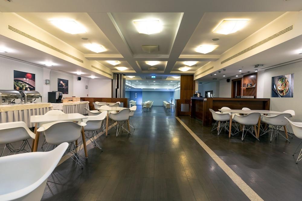Hotel Art William 4*
