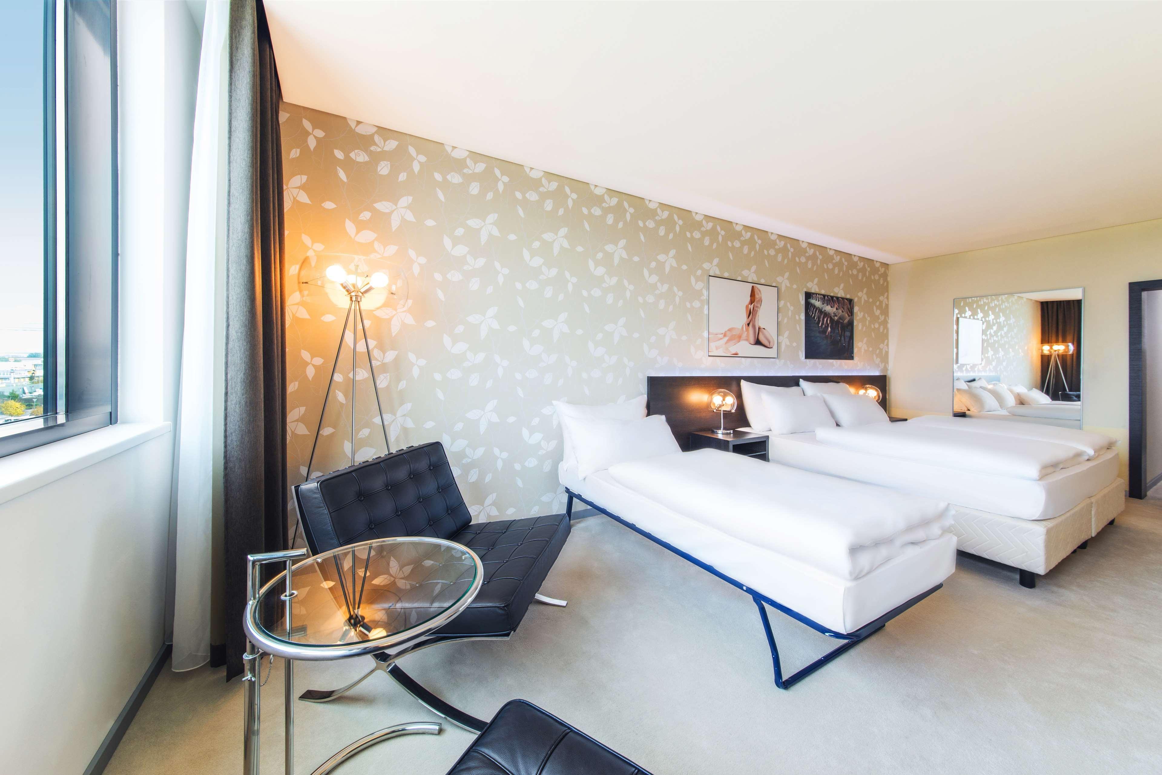 Hotel Nh Gate One