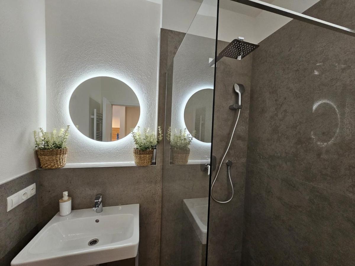 2 Apartment, New Building, Bosakova Street, 29 Pressburg
