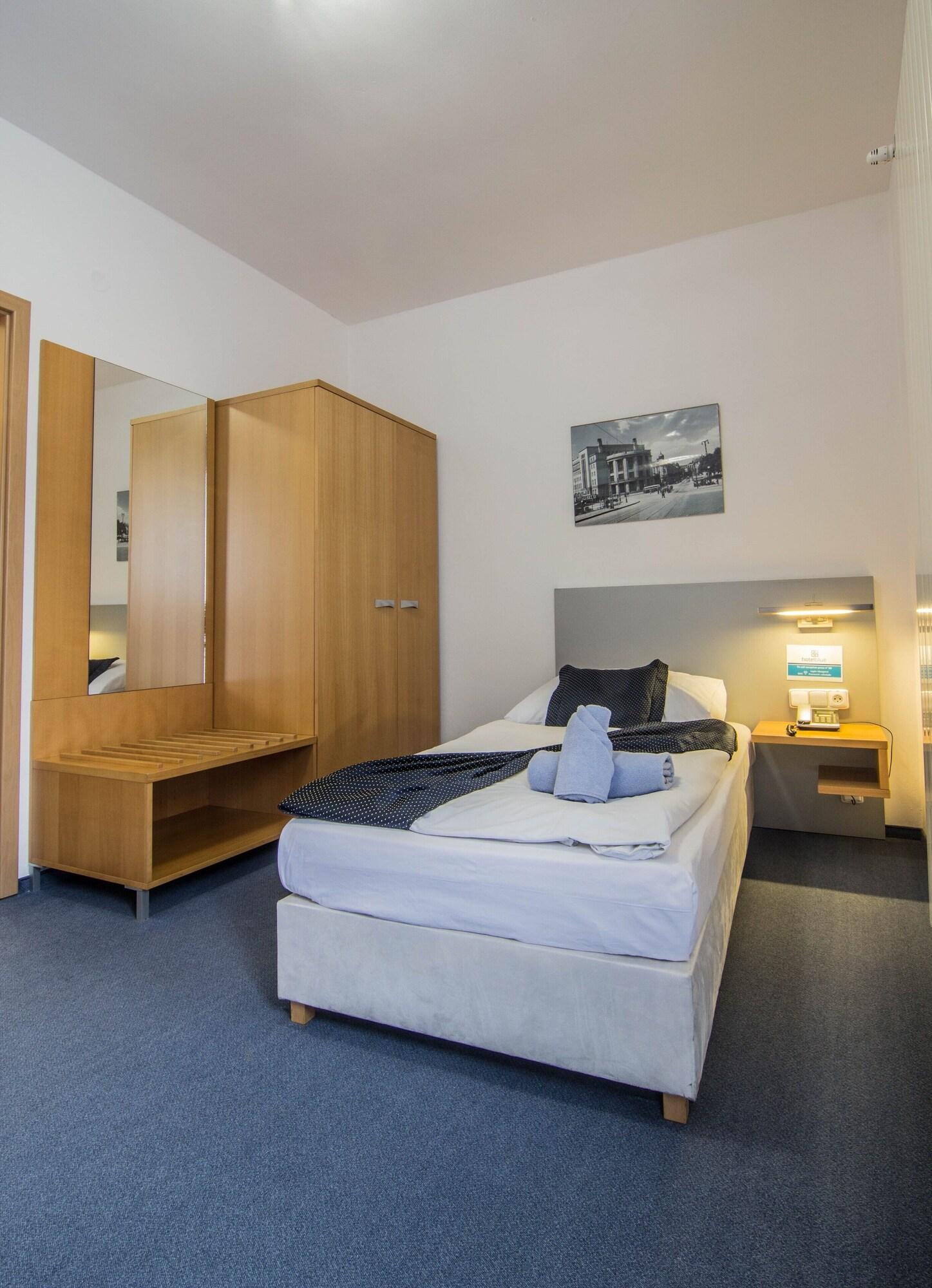 Felicity Garni Hotel 3*