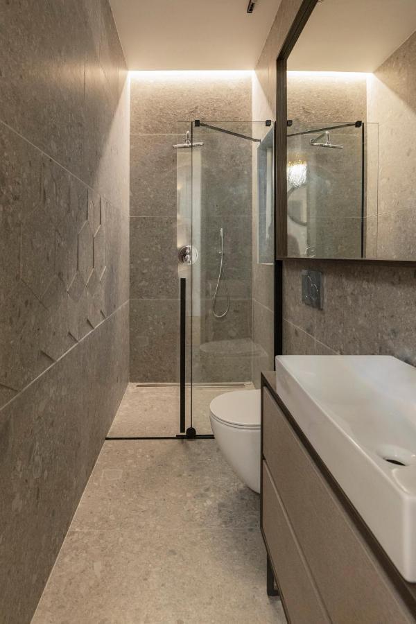 Geneve - Old Town Apartment