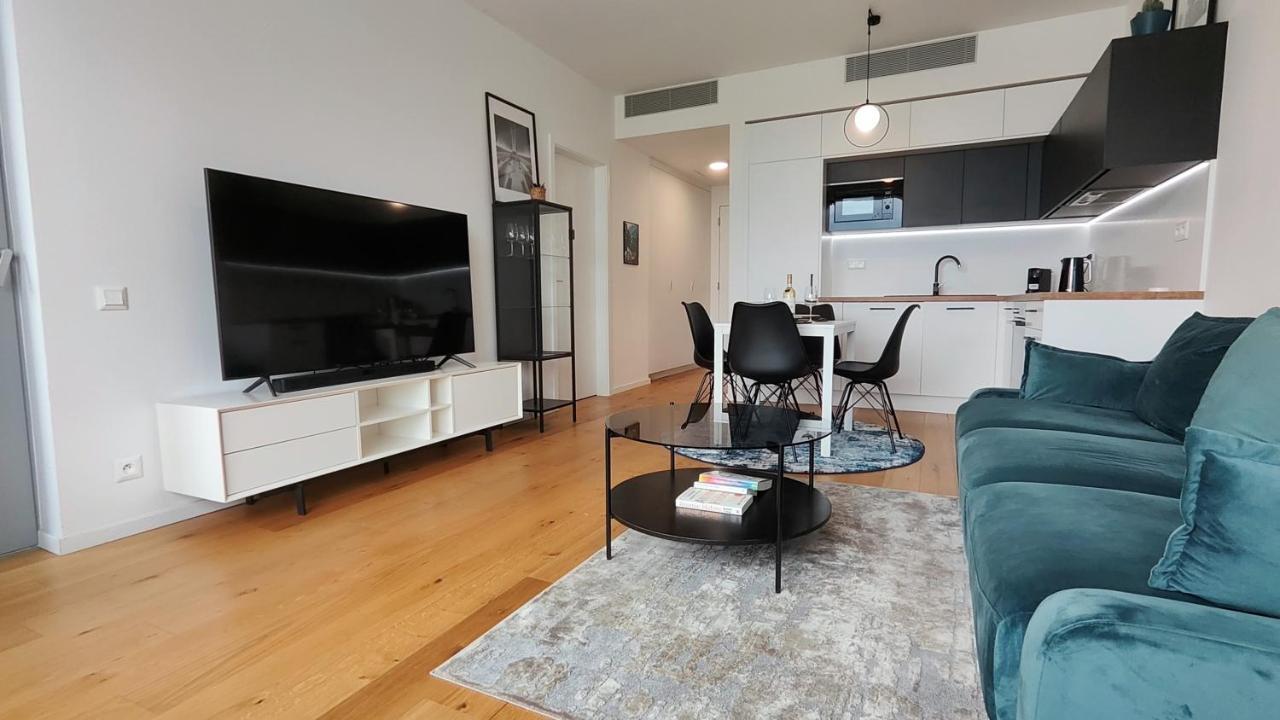 Beautiful 1 - Bedroom In Downtown * Bratislava
