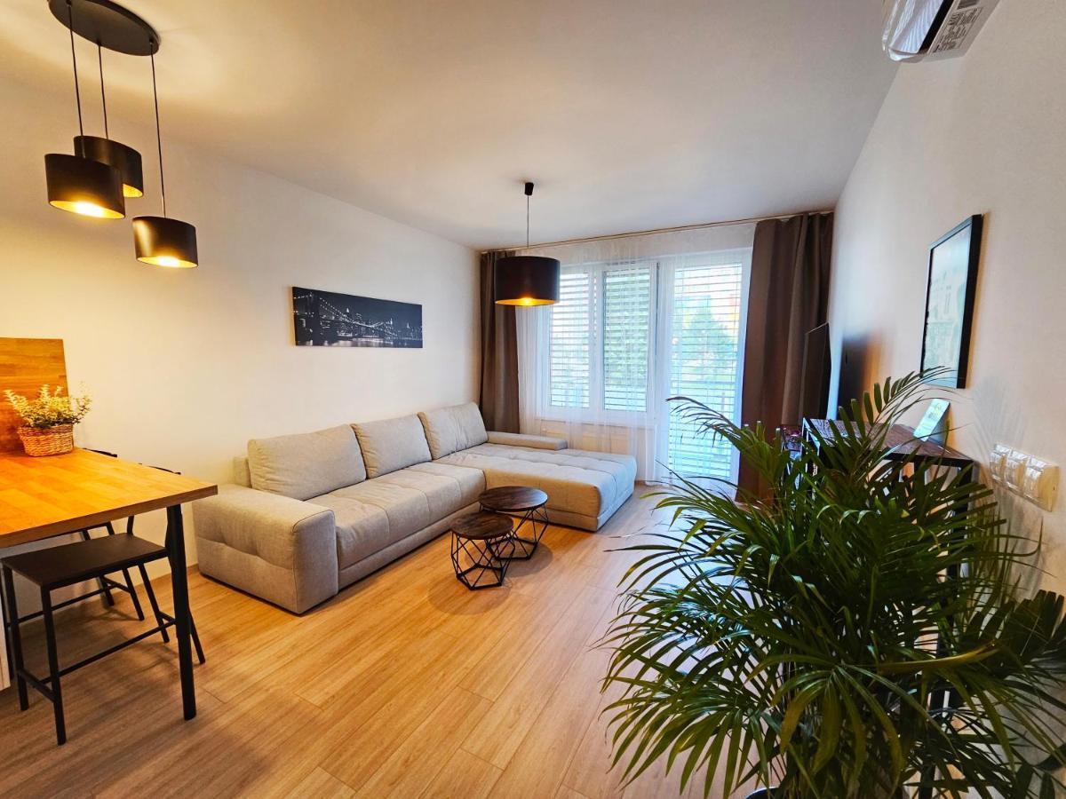 Apartment 2 Apartment, New Building, Bosakova Street, 29 Pressburg