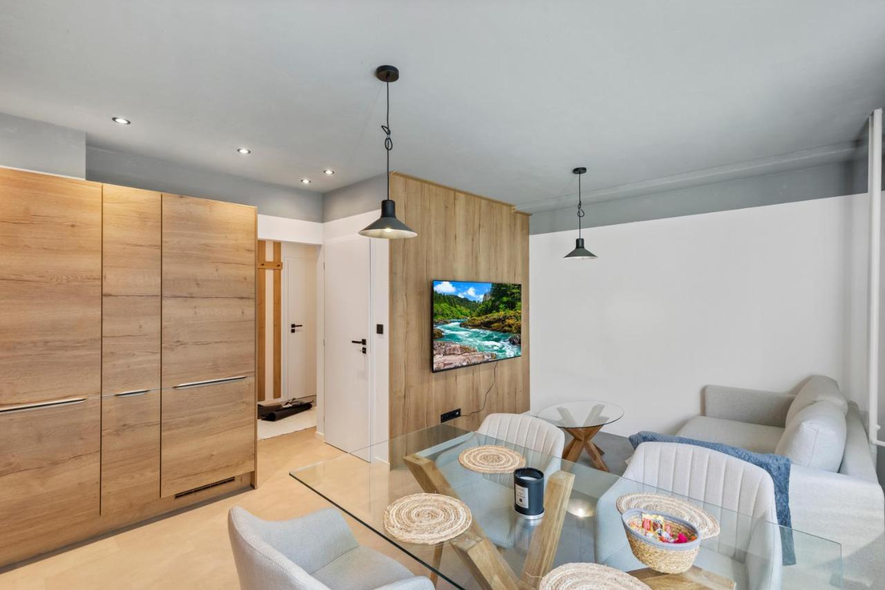 Sofia - With Parking Apartment Bratislava