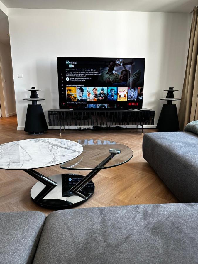 Luxury Penthouse At The Historical Centre With Free Parking *