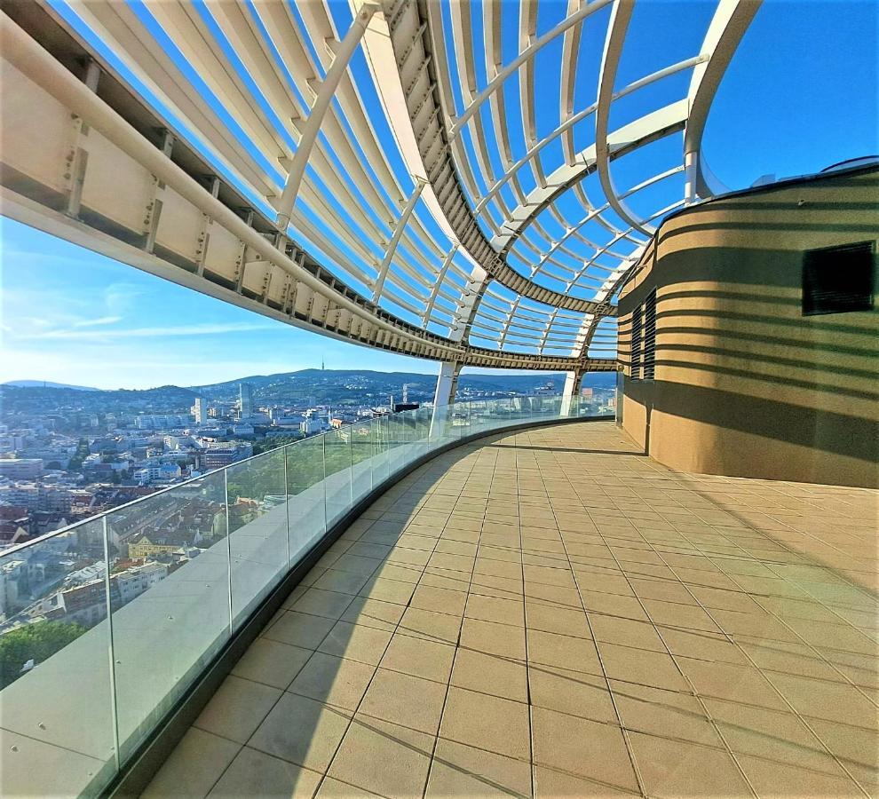 Prestigious Sky Park - View - Traveller Awards 2024 Apartment *