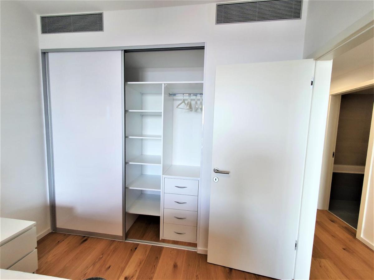 Prestigious Sky Park - View - Traveller Awards 2024 Apartment