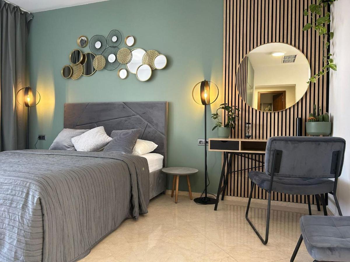Apartment Leo Free Parking - President Palace Pressburg