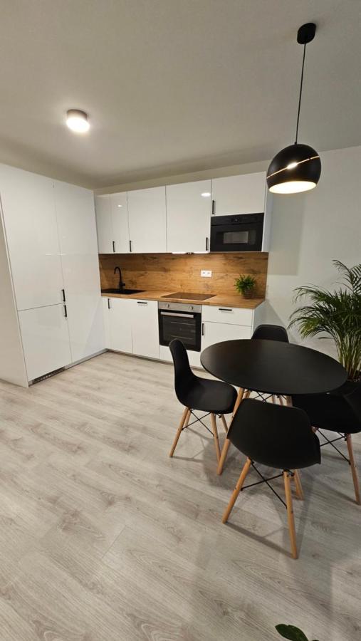 Apartment 2 With Terrace, New Building, 2bl *