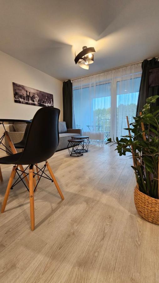 Apartment 2 With Terrace, 2ak Bratislava