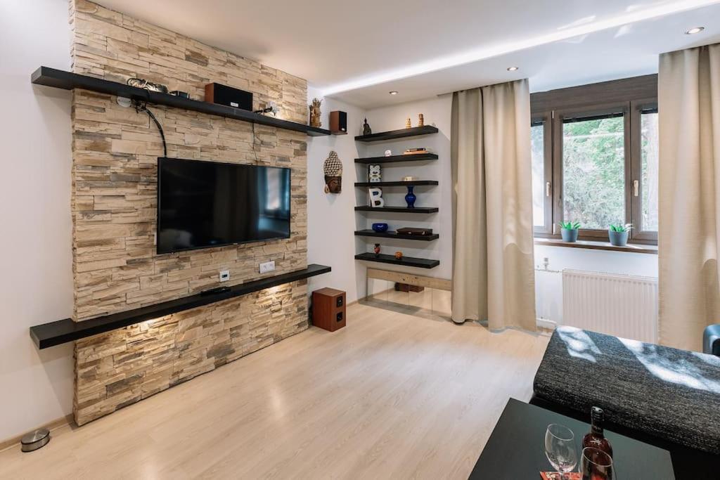 Modern Elegance Retreat Apartment *