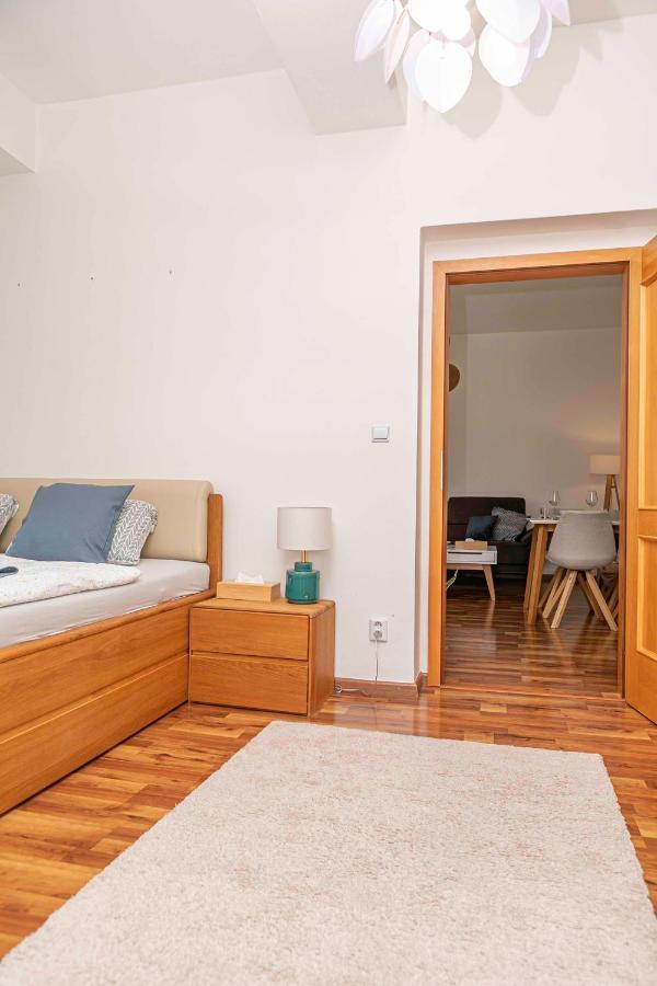 Castle View With Free Parking Bratislava
