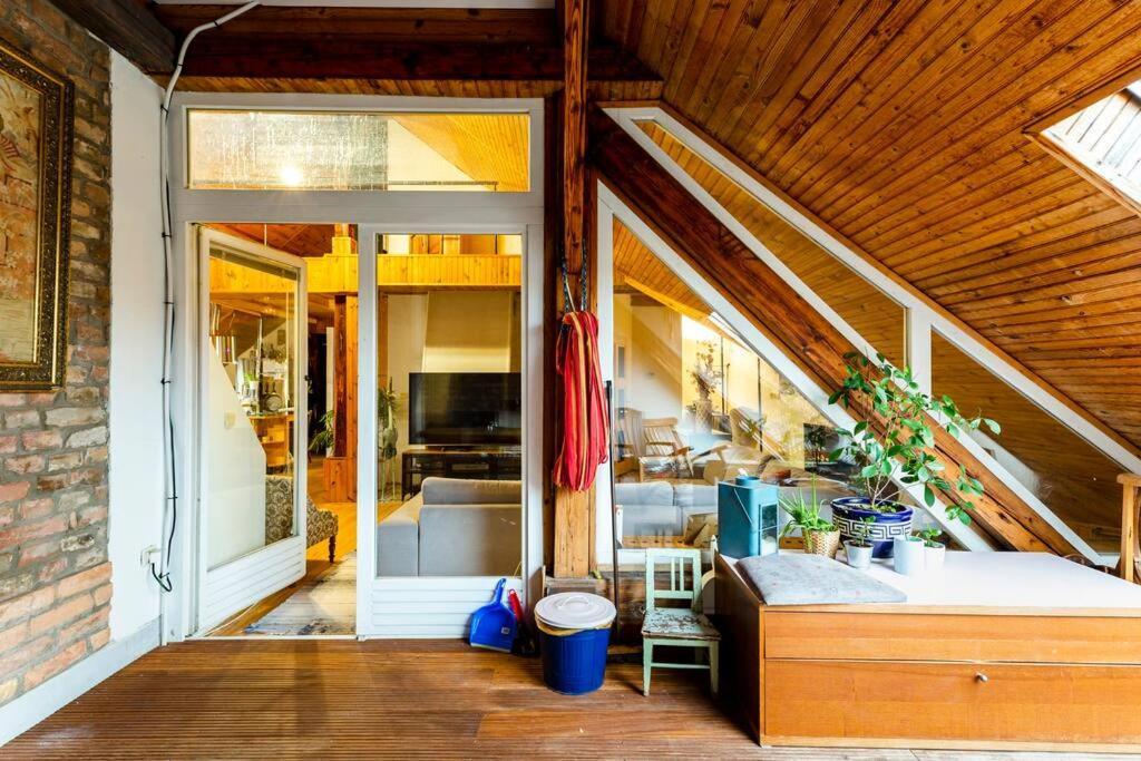 Rooftop 180m2 Loft With Private Sauna, Apartment *