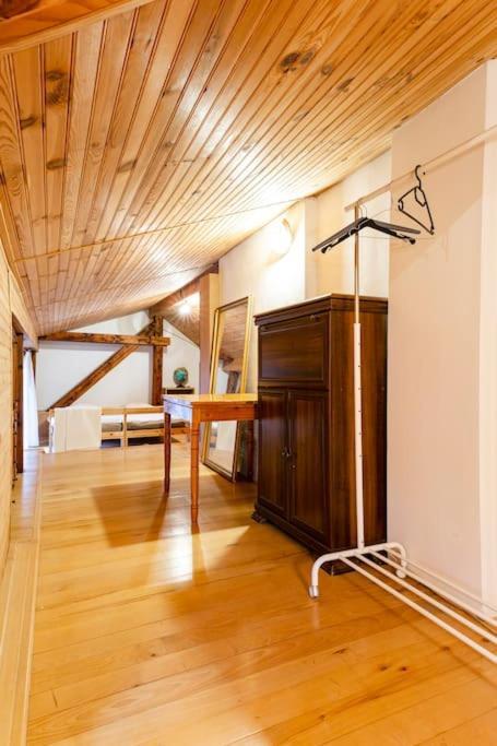 Rooftop 180m2 Loft With Private Sauna, Bratislava