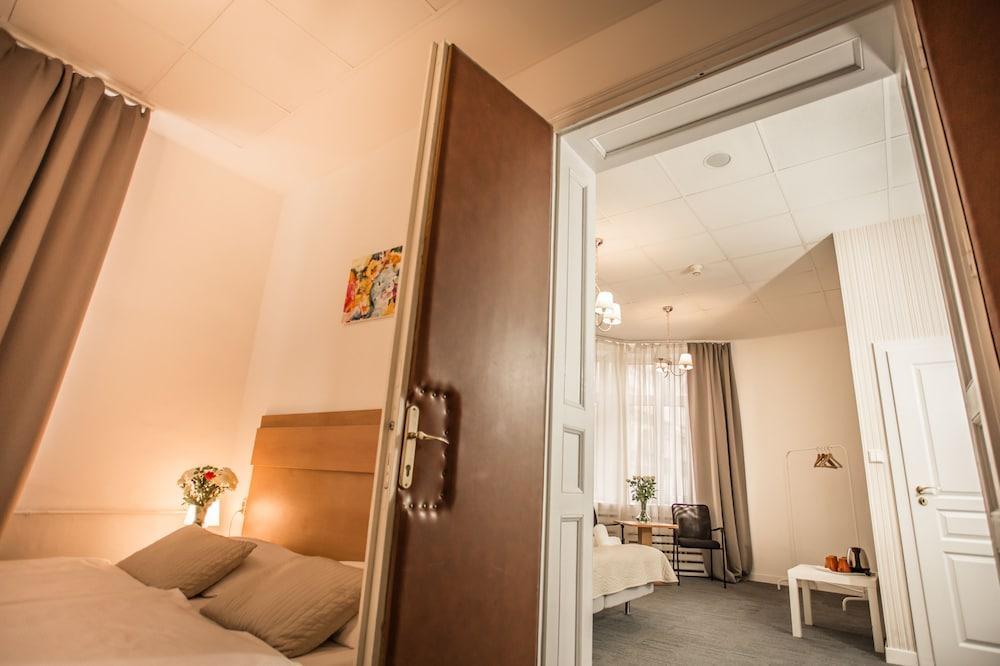 Elisabeth Old Town 3* Bratislava