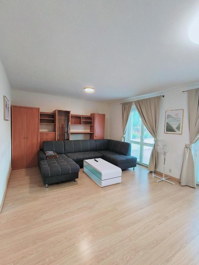 Modern & Cozy House With 3 Bed And Garden Bratislava