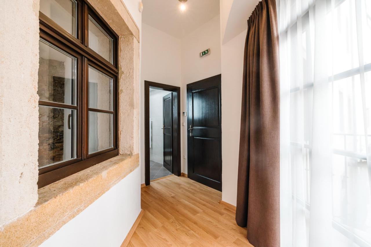 Apartment Michalska 1 *