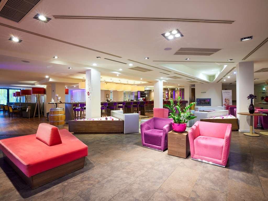Clarion Congress Hotel 4*