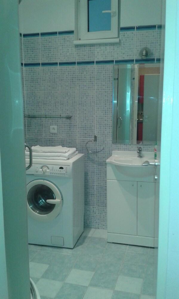 Fukas Apartments-lermontova