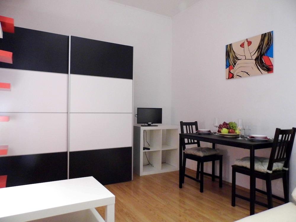 Fukas Apartments-lermontova Hotel Bratislava