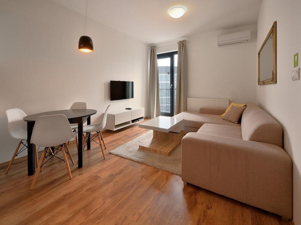 Hotel Charming & Cozy Ambiente Pressburg