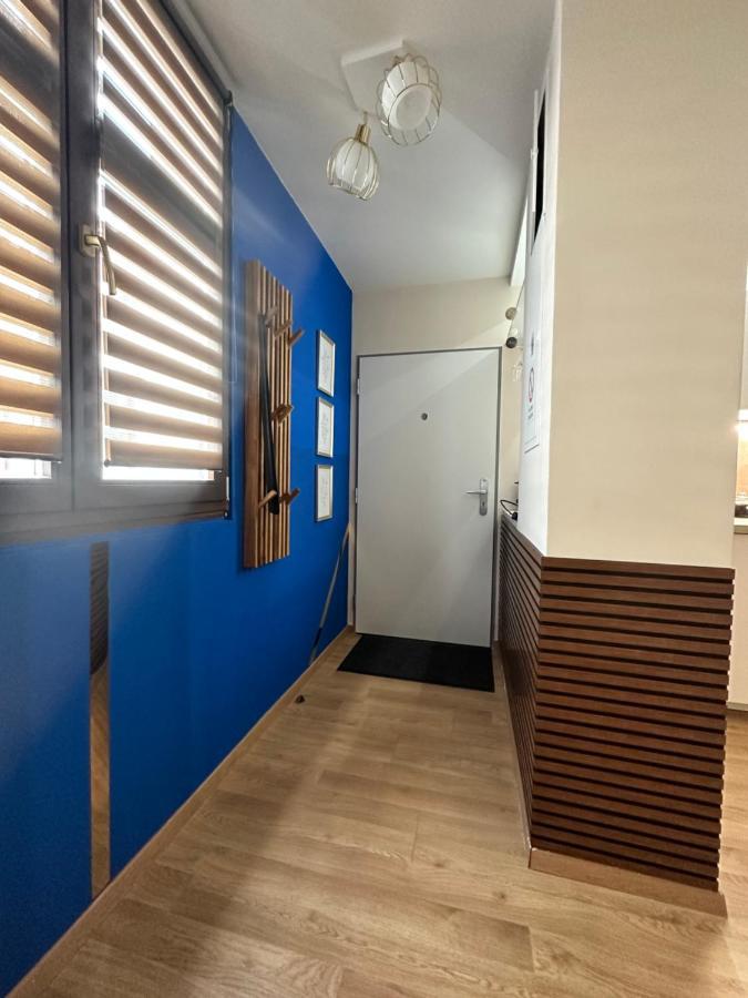 Blue House - Old Town, Ac Apartment Bratislava
