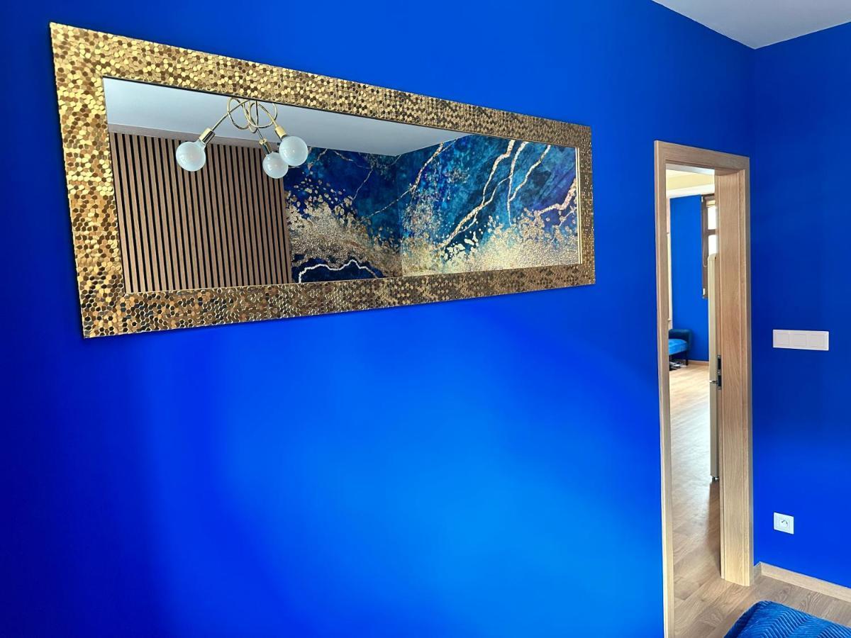 Blue House - Old Town, Ac Apartment Bratislava
