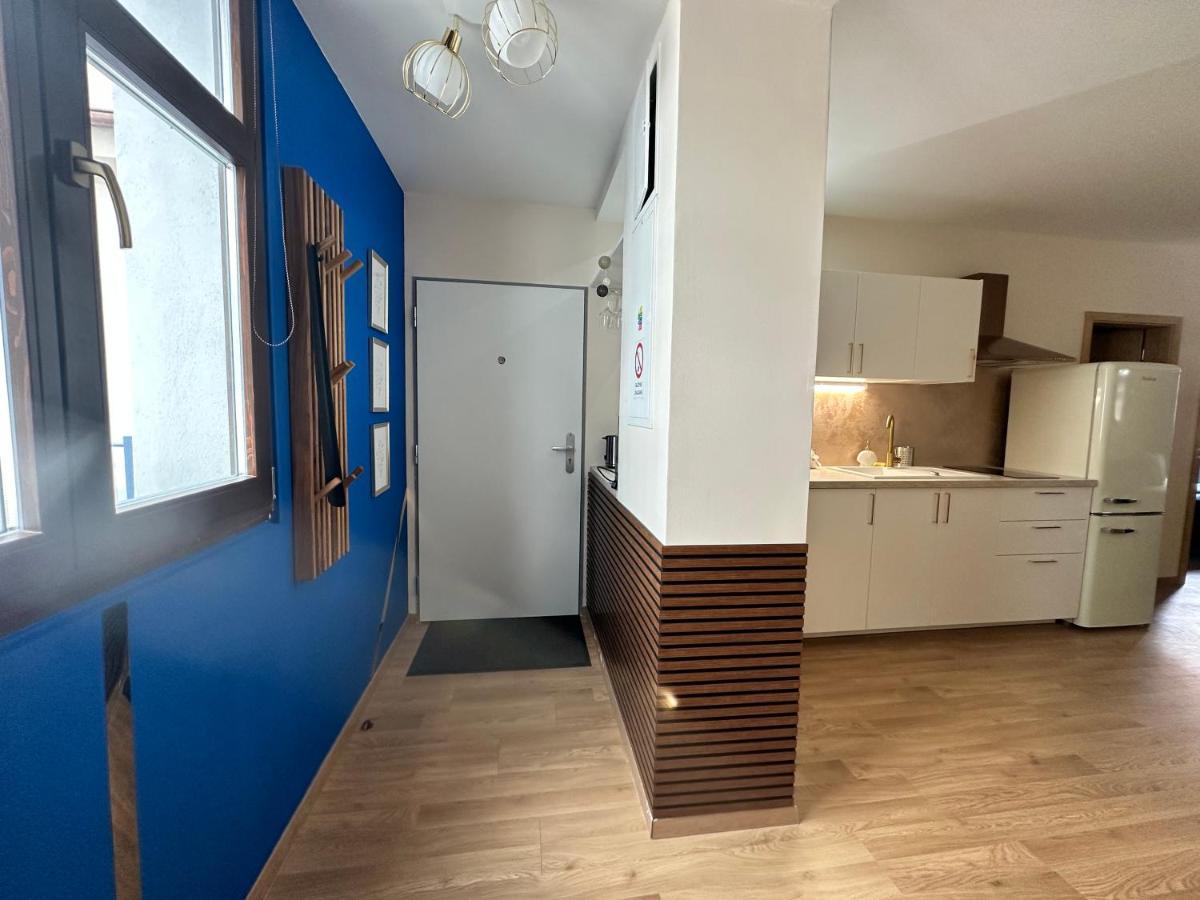 Blue House - Old Town, Ac Apartment