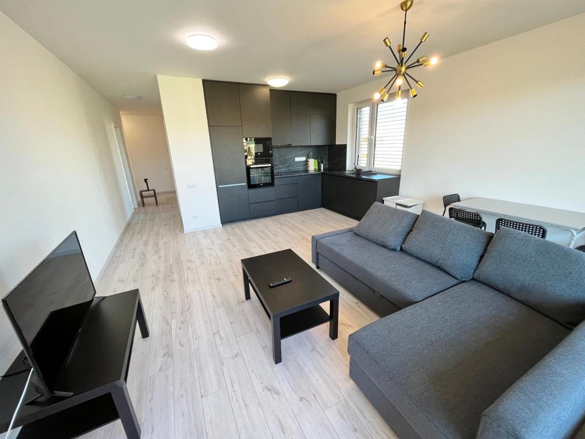 Apartment Free 1x Parking And Free Wifi New Suncatcher Bratislava