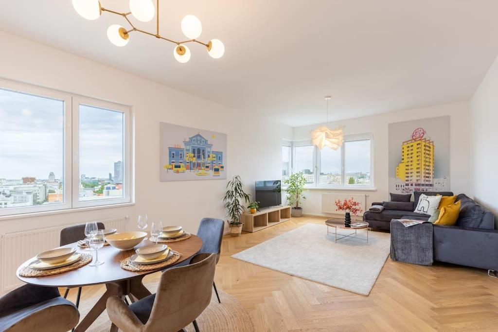 Manderlak In Old Town Apartment
