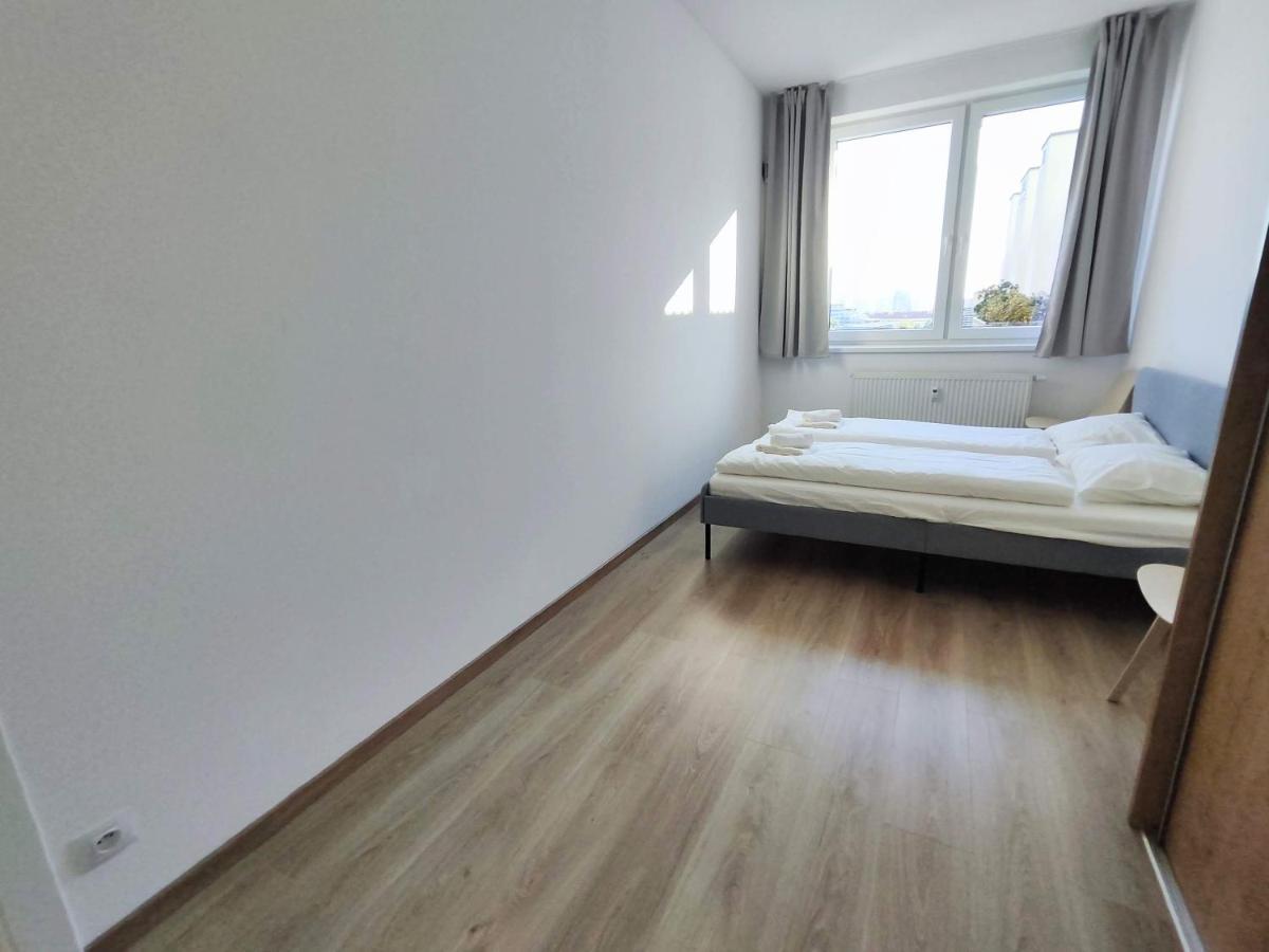 Schanz - Quietly Oriented - Private Parking - Balcony * Bratislava