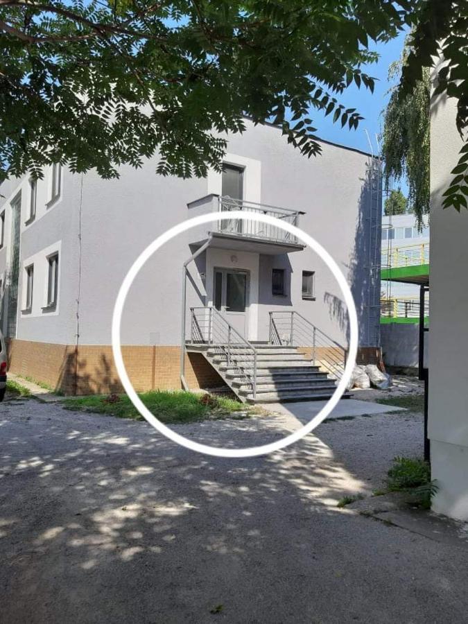 Living Bratislava & Bus Station Homestay Bratislava