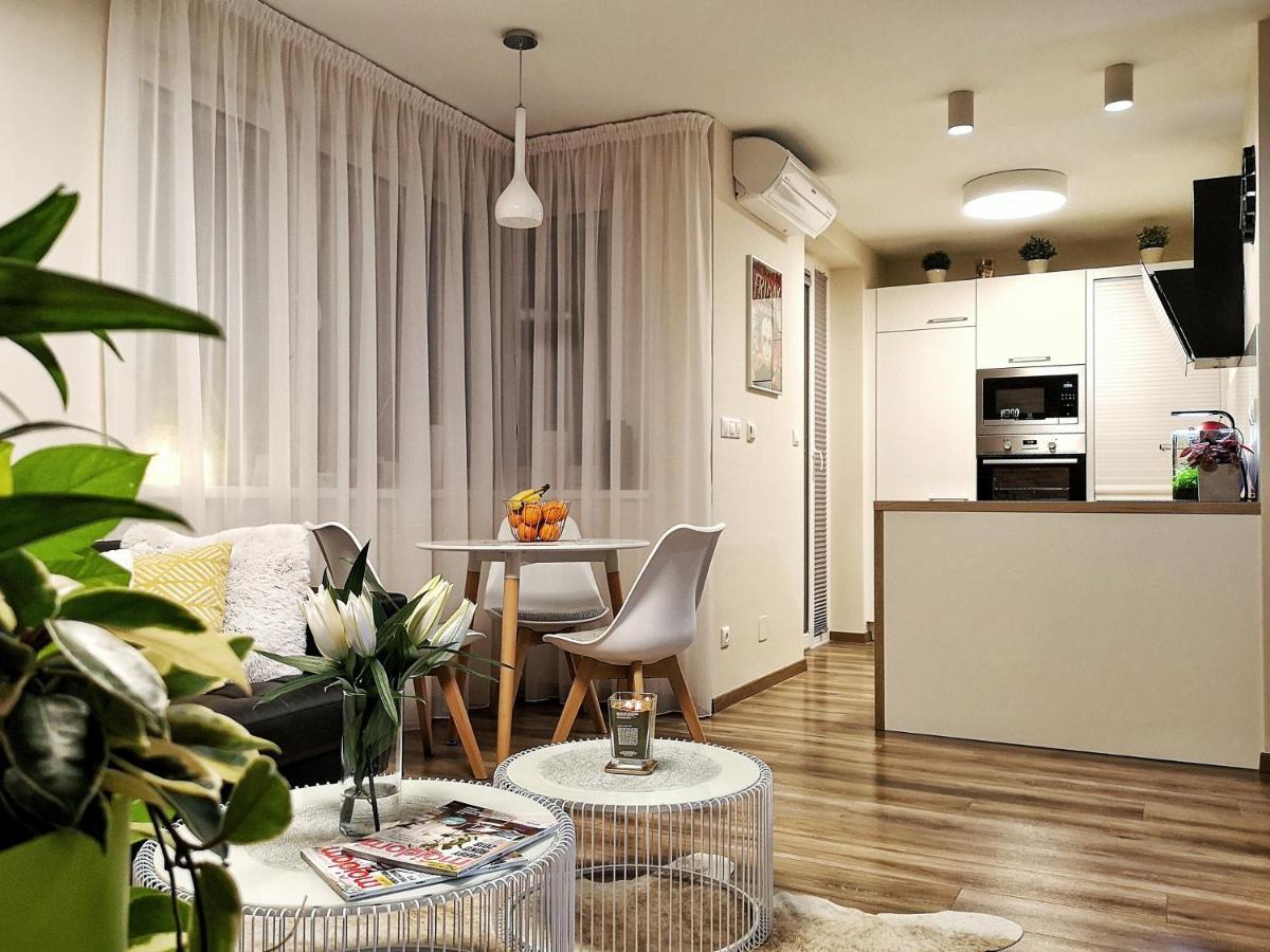 Dizajnovy Apartman V Bratislave * Bratislava