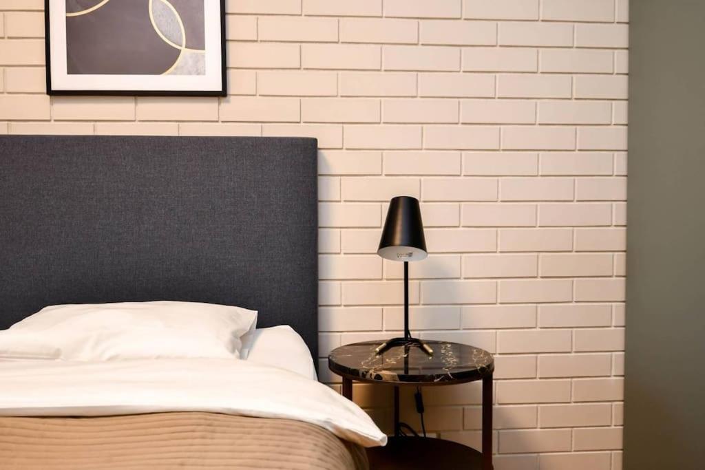 Skypark Luxury With Skyline View & Free Parking Bratislava