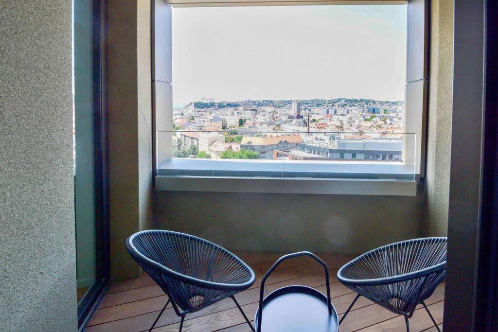Apartment Skypark Luxury With Skyline View & Free Parking Bratislava