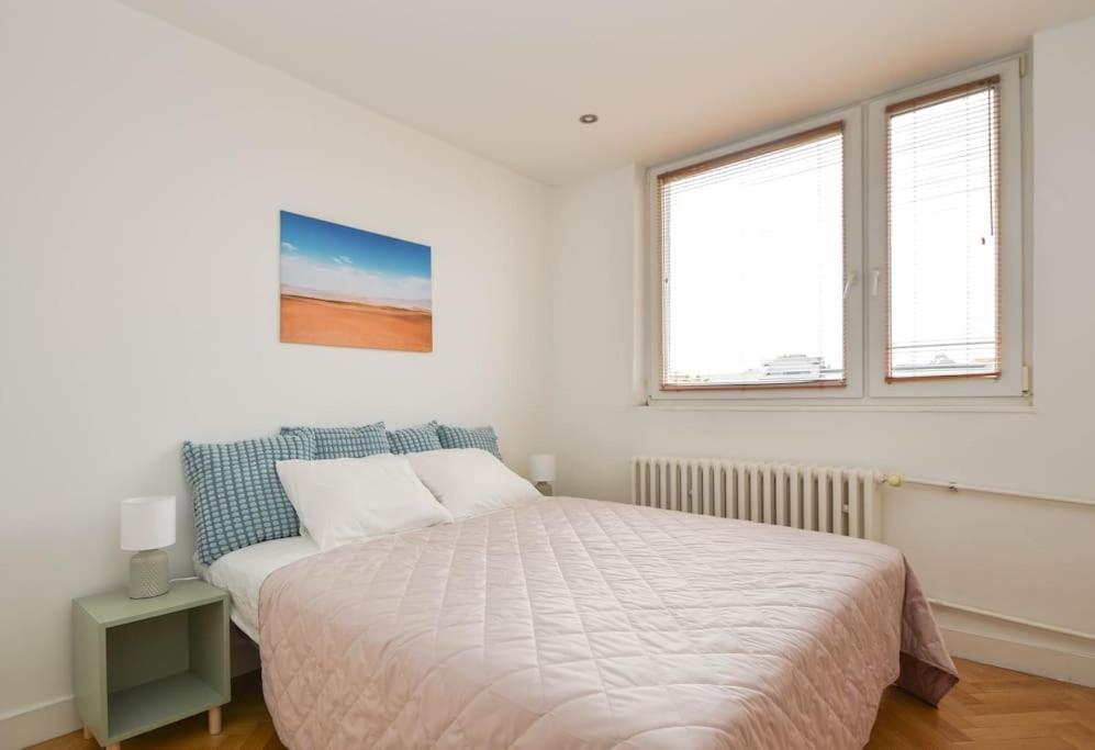 Old Town 2br With View Apartment