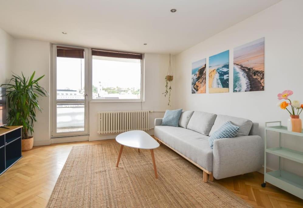 Apartment Old Town 2br With View *
