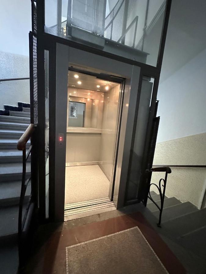 Gorkeho In City Centre Apartment *