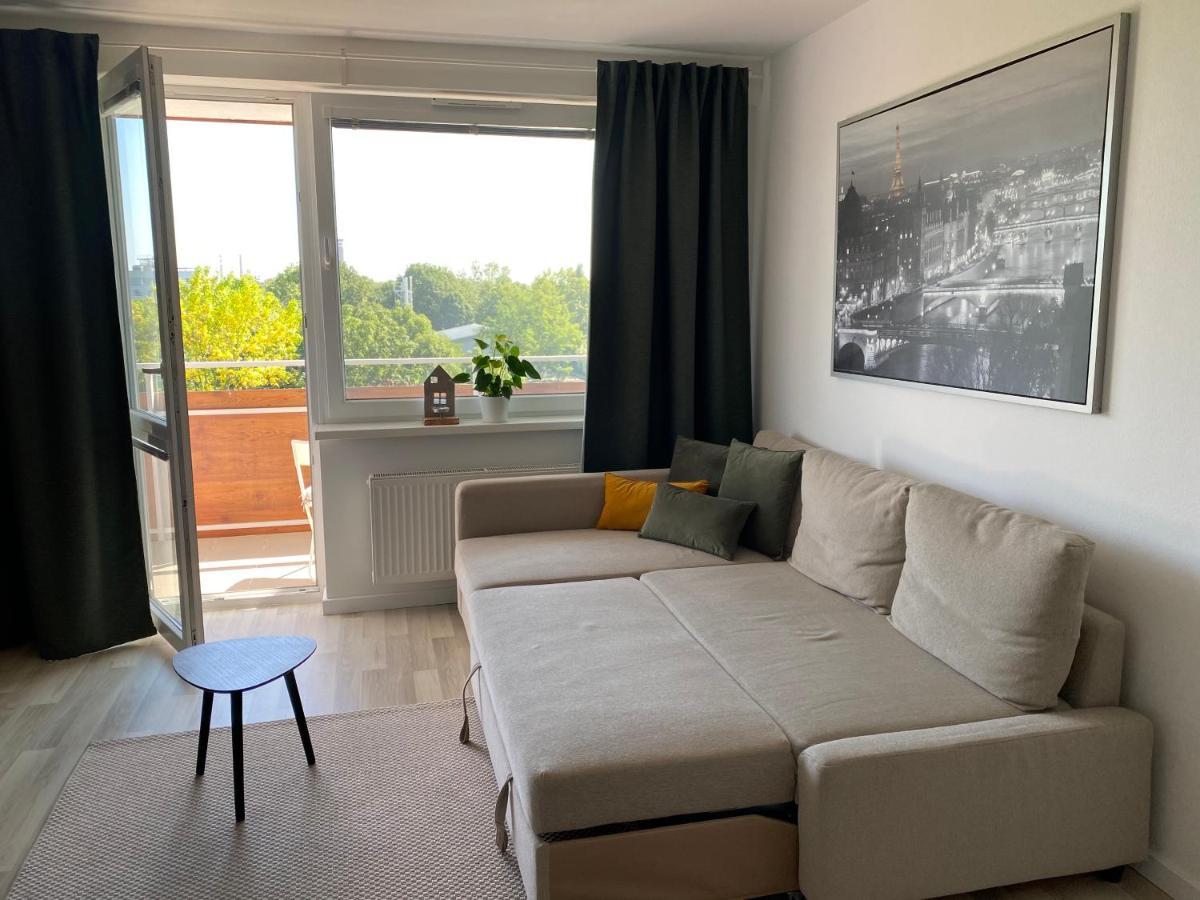 Apartment Self Check In With Parking Included Bratislava
