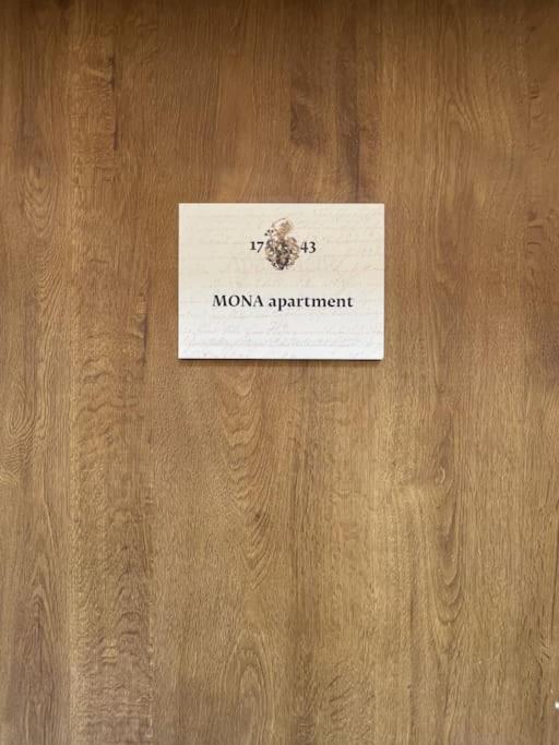 Mona In The Palace ! Apartamento