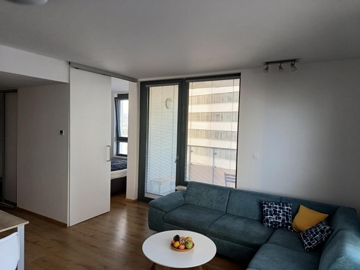 Citypark Apartment, Free Parking & Ac Apartment *